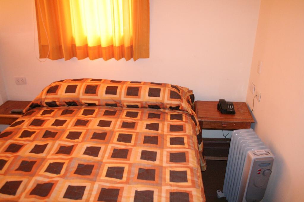 Hostal El Auqui Cuzco Habitación foto